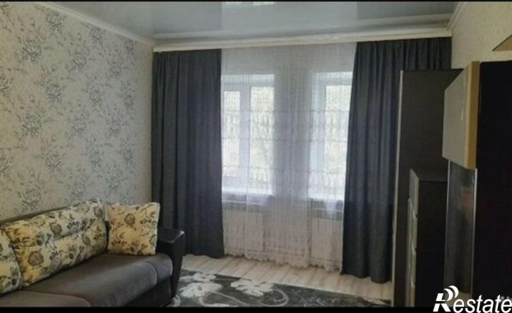 3-комн квартира Кадровая улица, 40,  д. 40