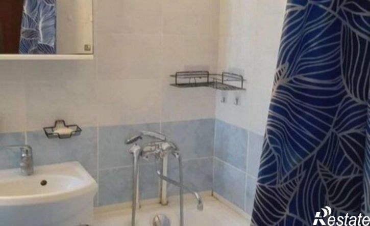 3-комн квартира Кадровая улица, 40,  д. 40