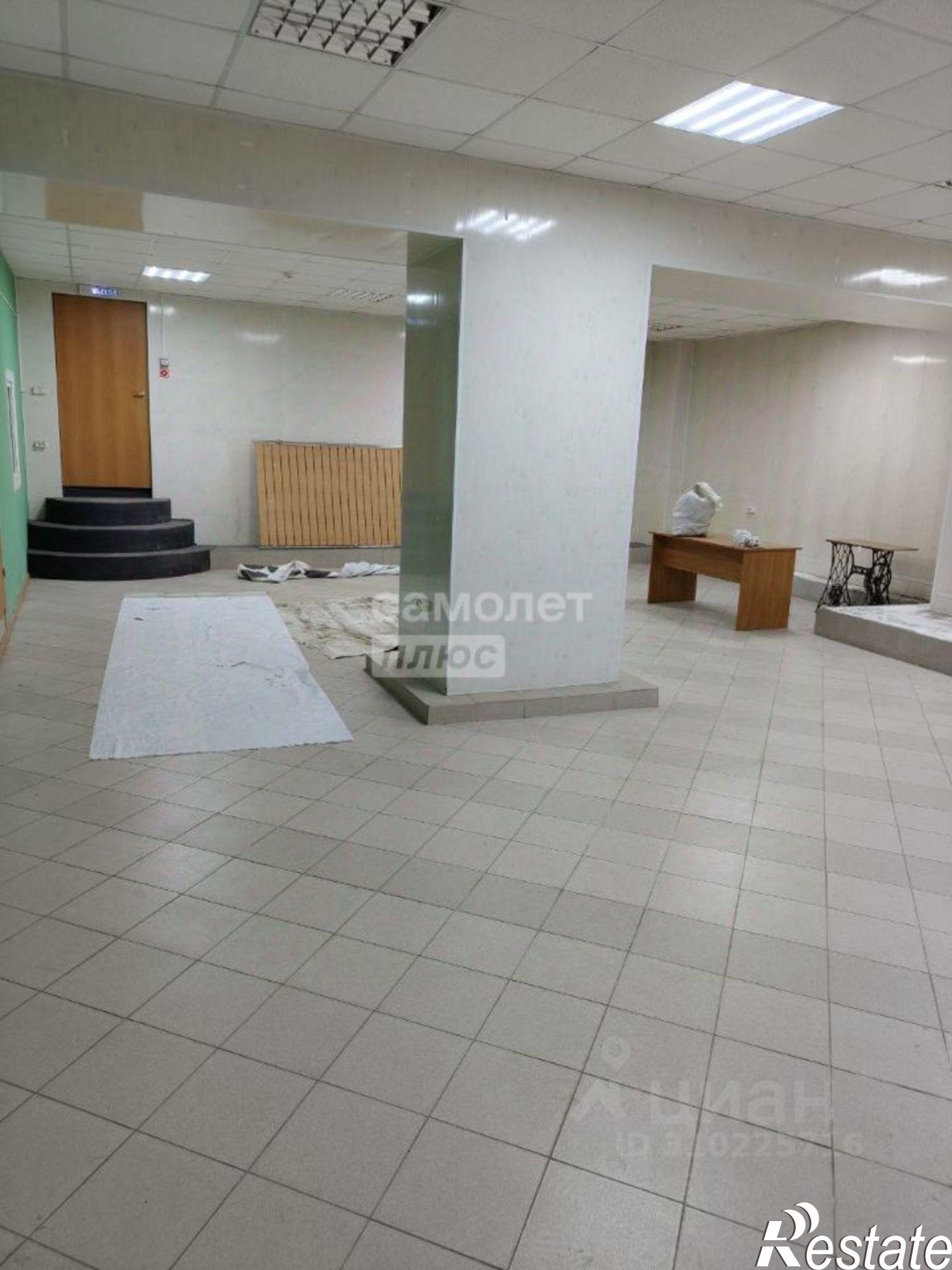 Купить помещение свободного назначения за 13 972 300 рублей на улица Урицкого, 66