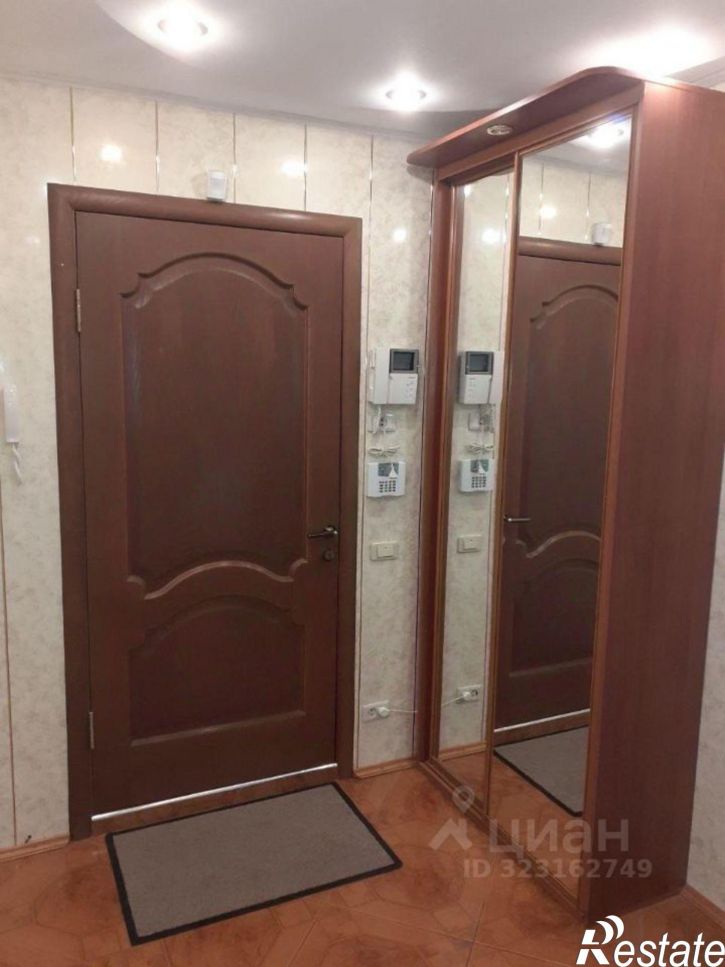 3-комн квартира улица Жуковского, 49,  д. 49