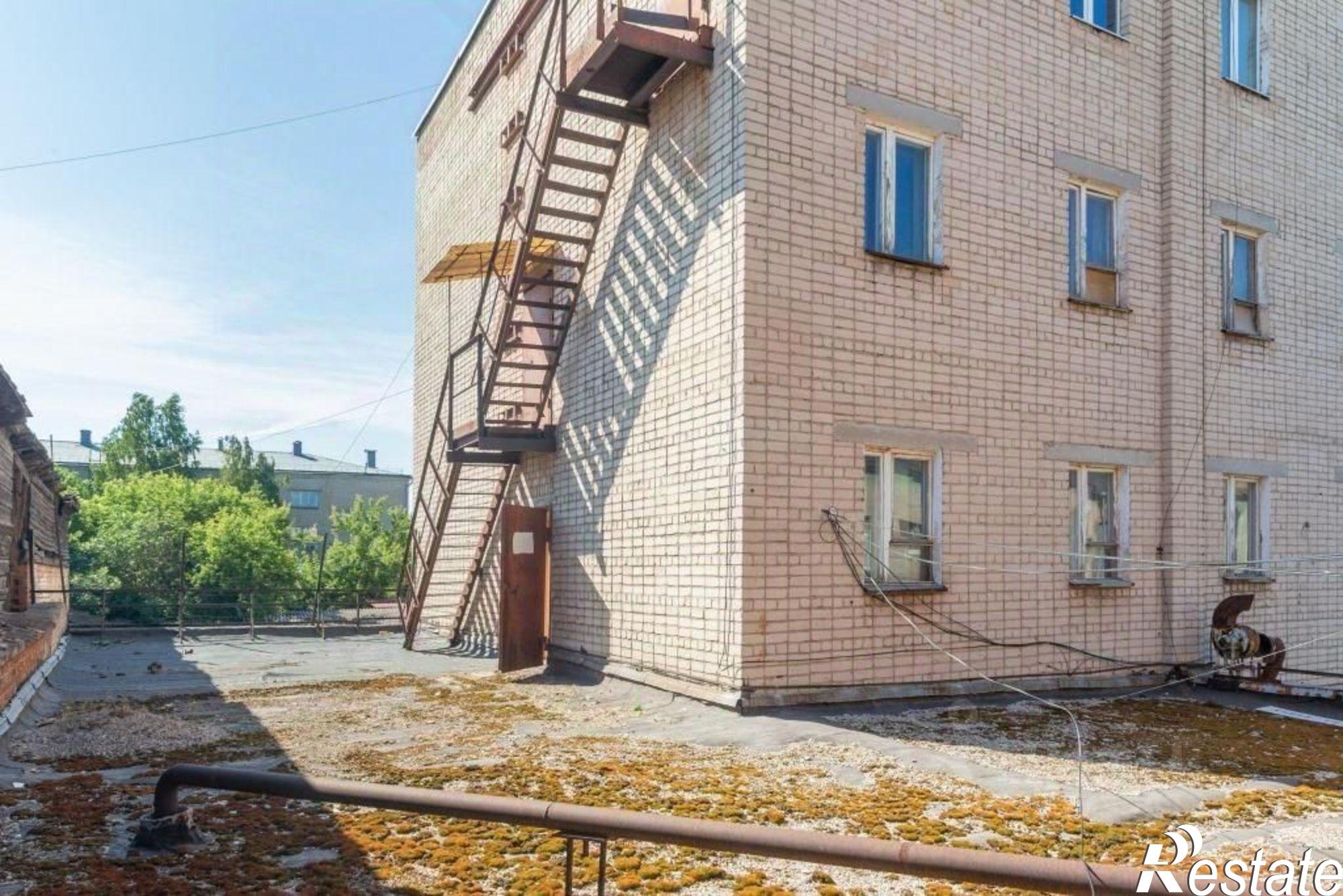 Купить ОСЗ, отдельно стоящее здание за 24 306 600 рублей на ул Советская, 26