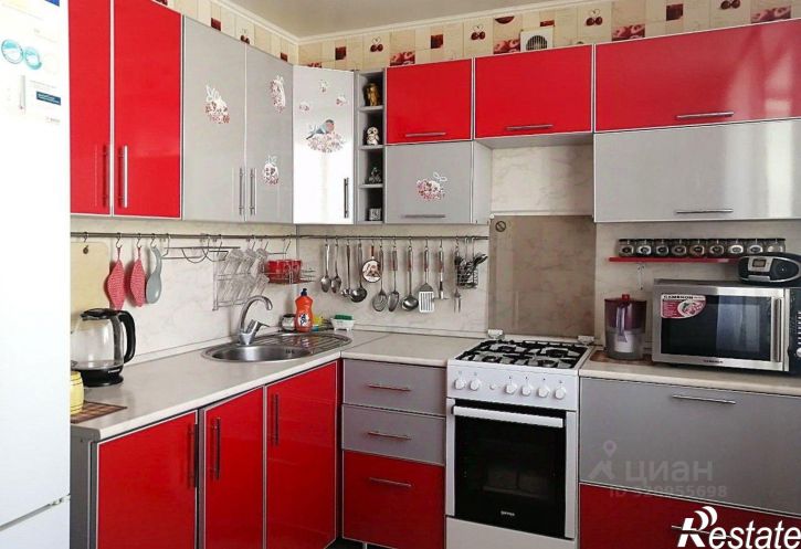 2-комн квартира Красноуральская улица, 8,  д. 8