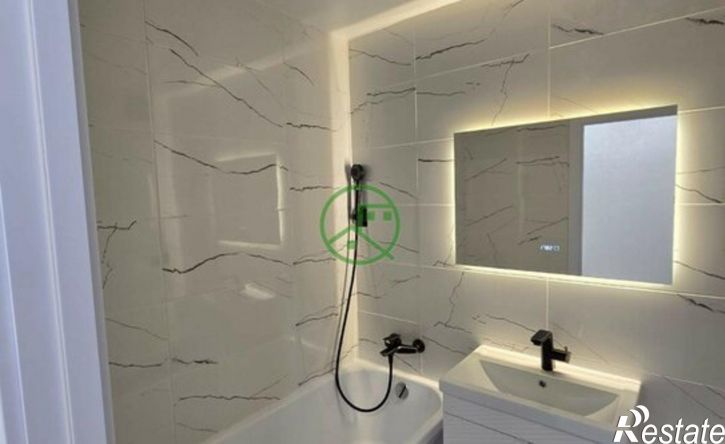 3-комн квартира проспект Гагарина, 9,  д. 9