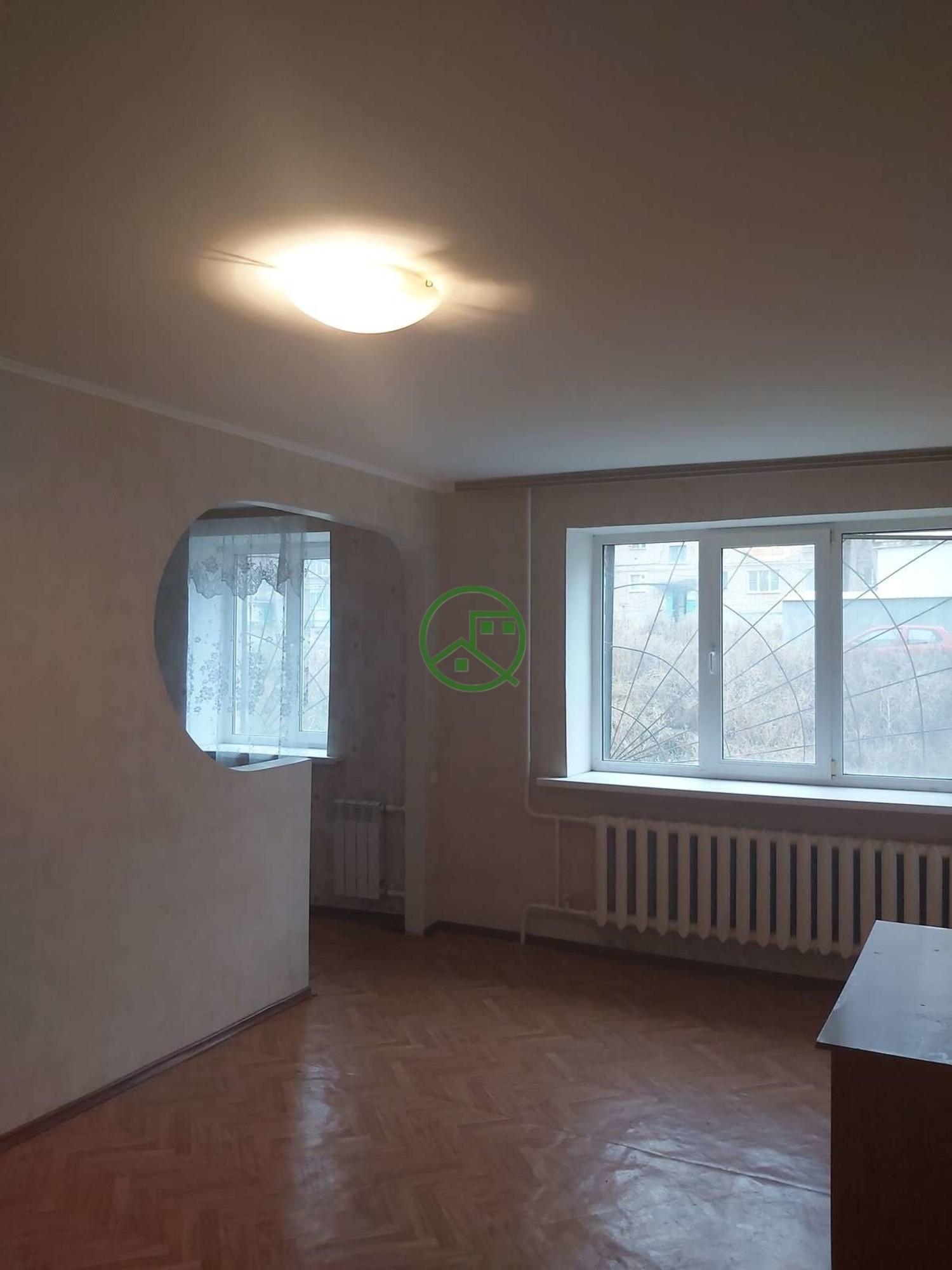 Купить студию за 2 100 000 рублей на Лазо улица, 37