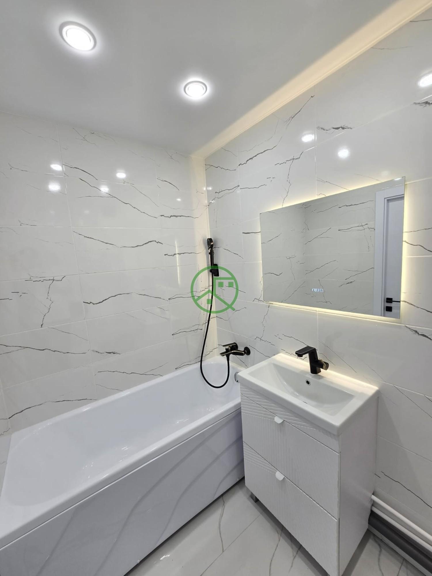 Купить квартиру за 6 000 000 рублей на Гагарина проспект, 9