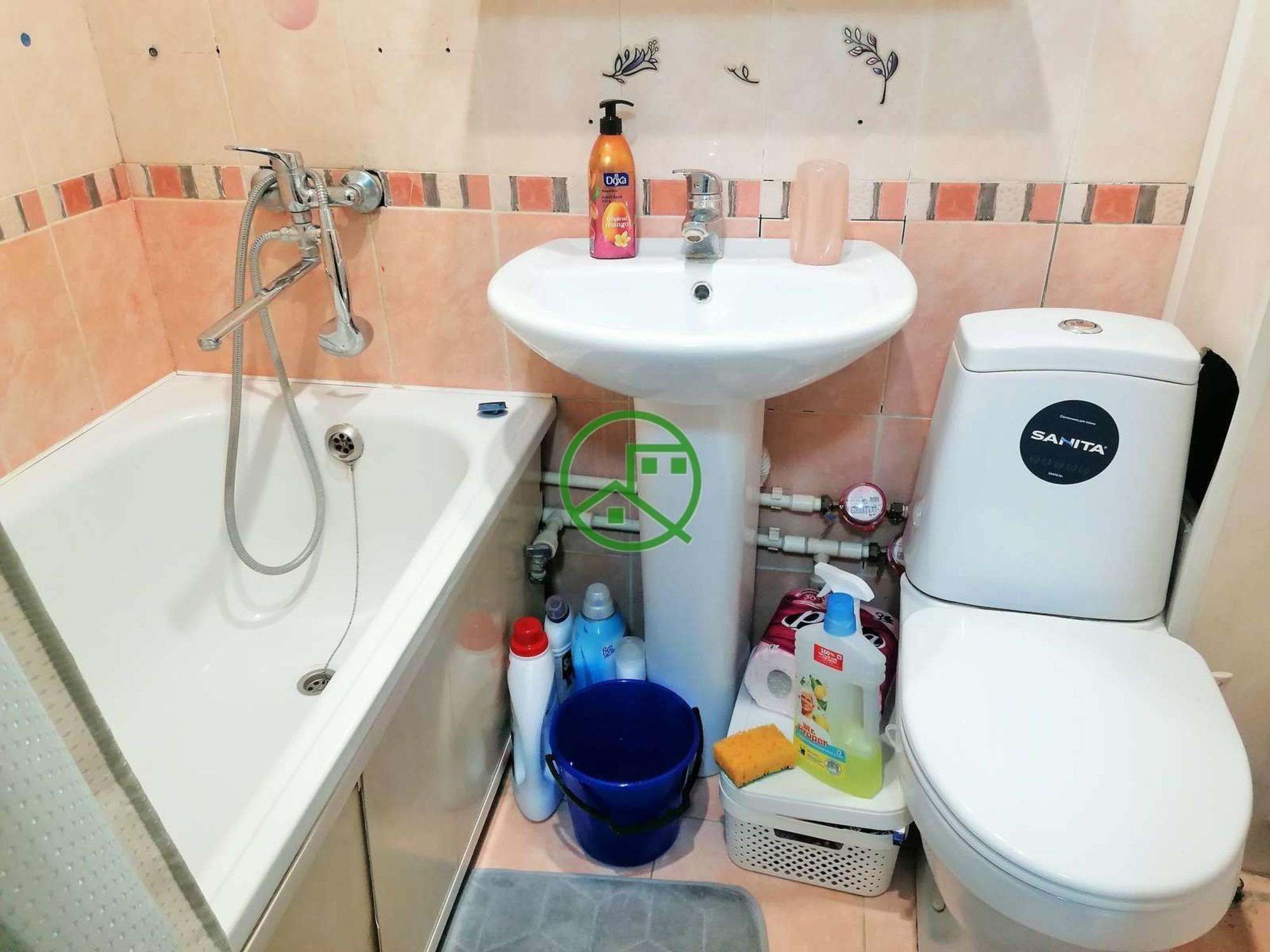 Купить студию за 2 680 000 рублей на Космонавтов проспект, 4