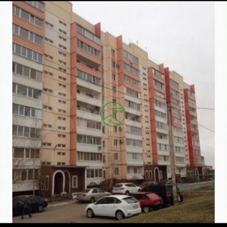 3-комн квартира Звездная улица, 76