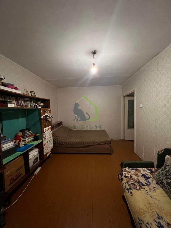 2-комн квартира 50 лет Октября проспект, 60