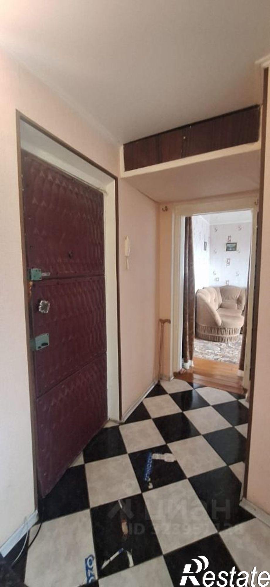 Купить квартиру за 3 400 000 рублей на ул Комарова, 4