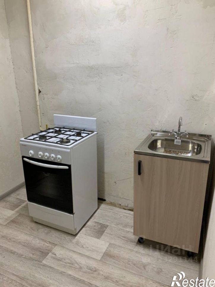 3-комн квартира проспект Гагарина, 31,  д. 31