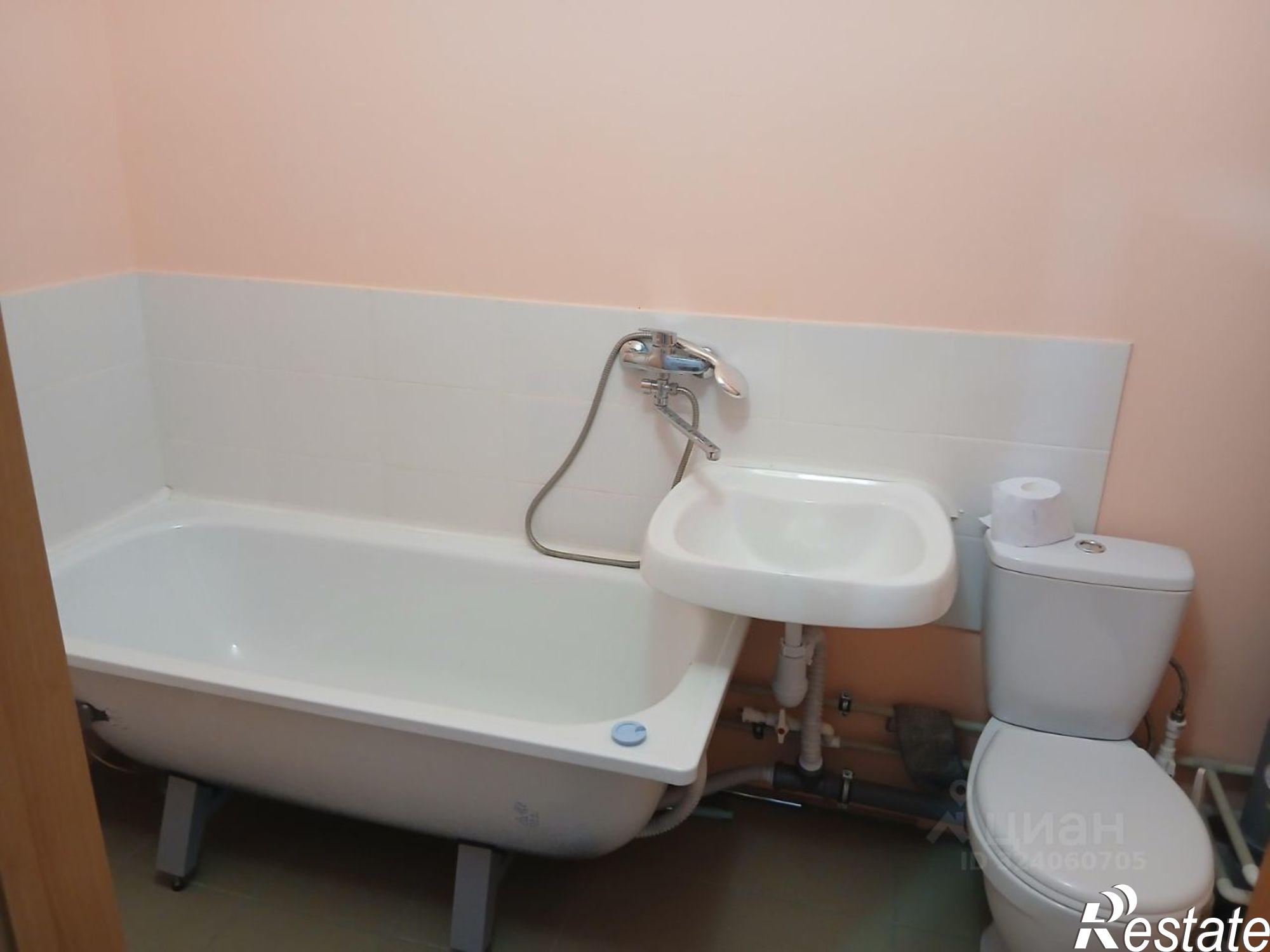 Сдать квартиру за 20 000 рублей на Керамическая улица, 32