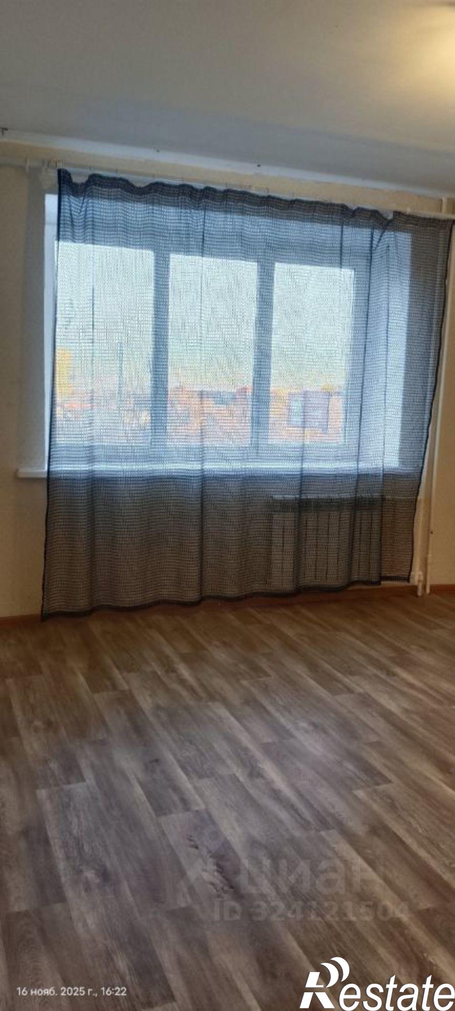 Купить квартиру за 2 780 000 рублей на улица Комарова, 14