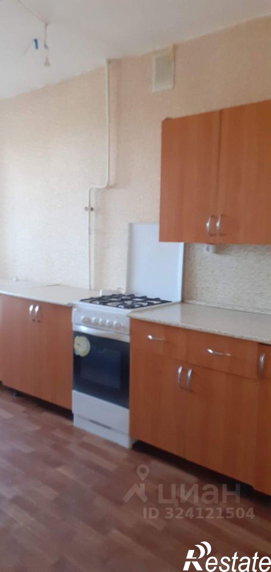 Купить квартиру за 2 780 000 рублей на улица Комарова, 14