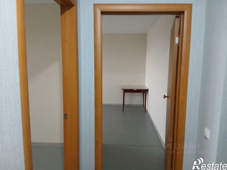 2-комн квартира Керамическая улица, 32,  д. 32