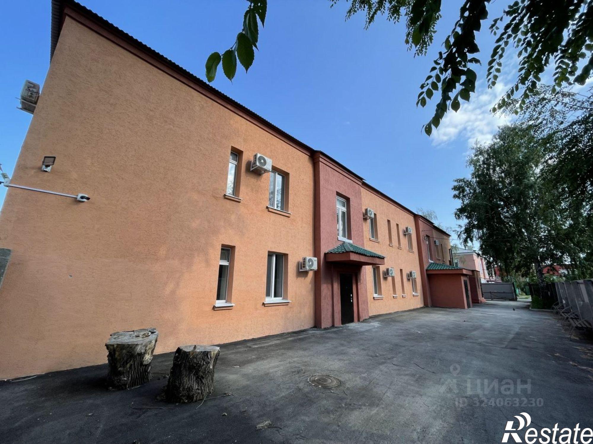 Купить комнату за 1 500 000 рублей на Базарная пл, 10