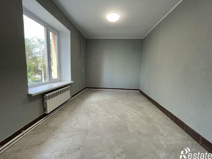 Комната Базарная пл, 10,  д. 10