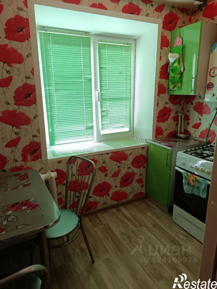 1-комн квартира улица Декабристов, 390,  д. 390