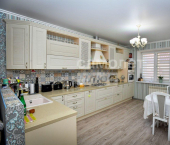 3-комн, 142кв м, этаж 1/3 улица 20-я линия, 4