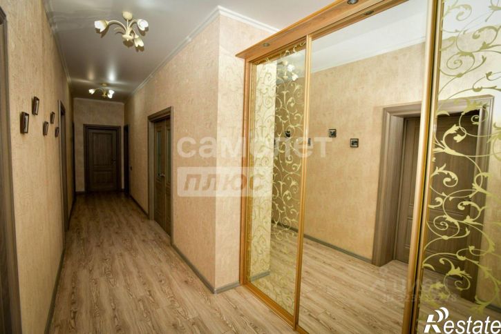 3-комн квартира улица 20-я линия, 4,  д. 4