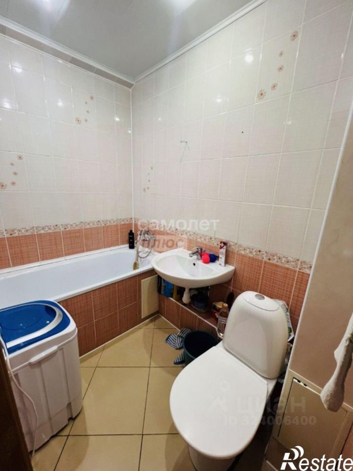 2-комн квартира Кадровая улица, 44,  д. 44