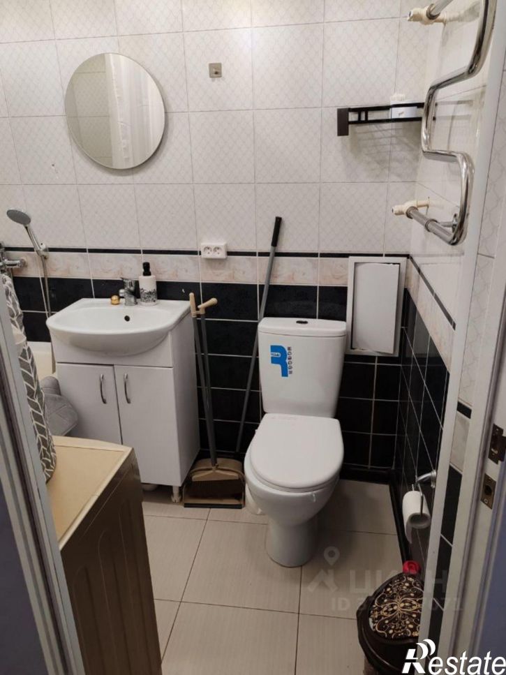 2-комн квартира улица Декабристов, 70,  д. 70