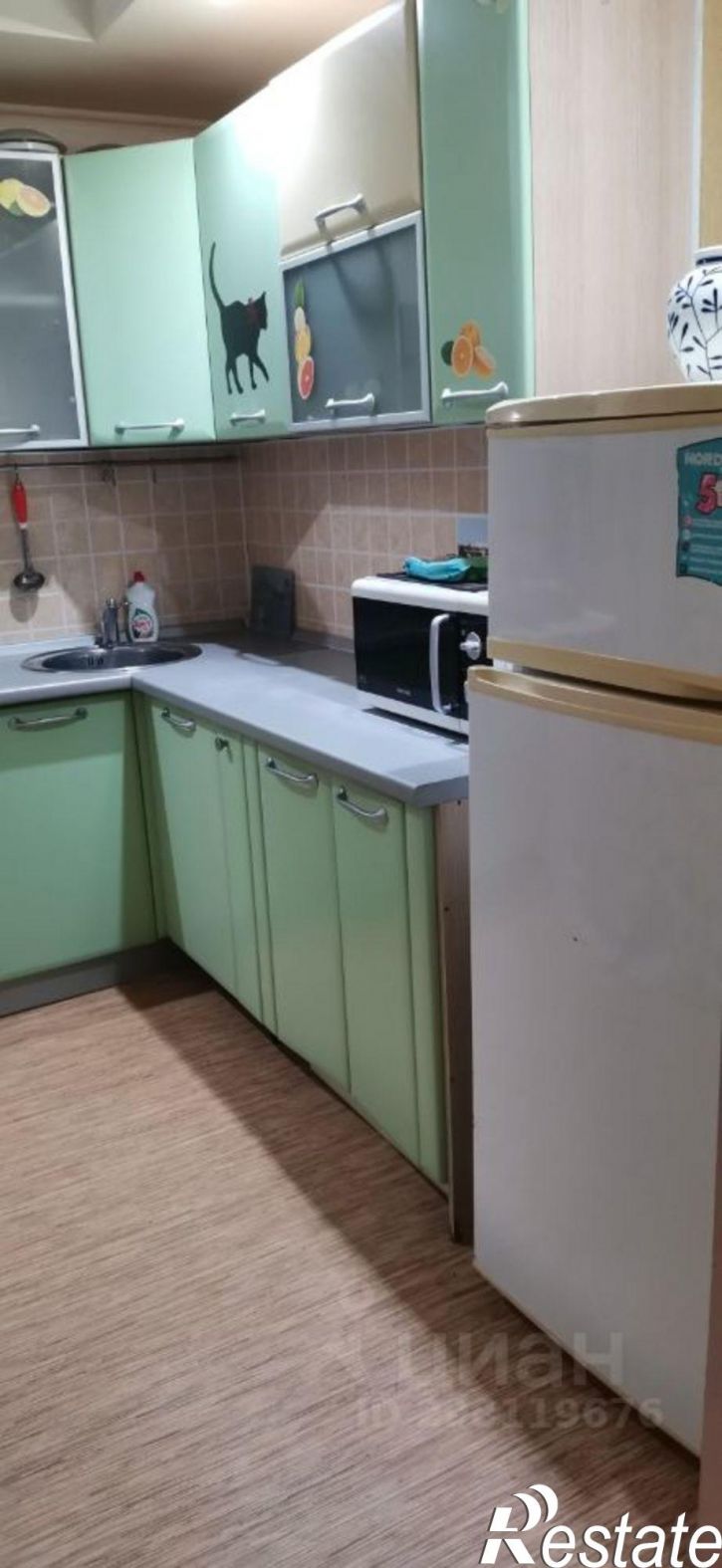 2-комн квартира проспект Гагарина, 10,  д. 10