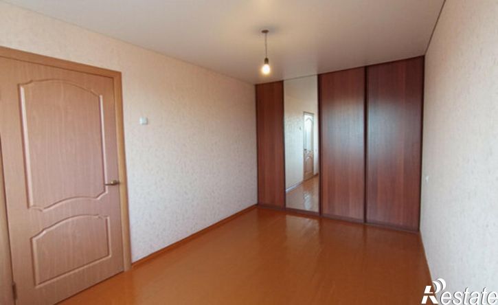 3-комн квартира Локомобильная улица, 17,  д. 17