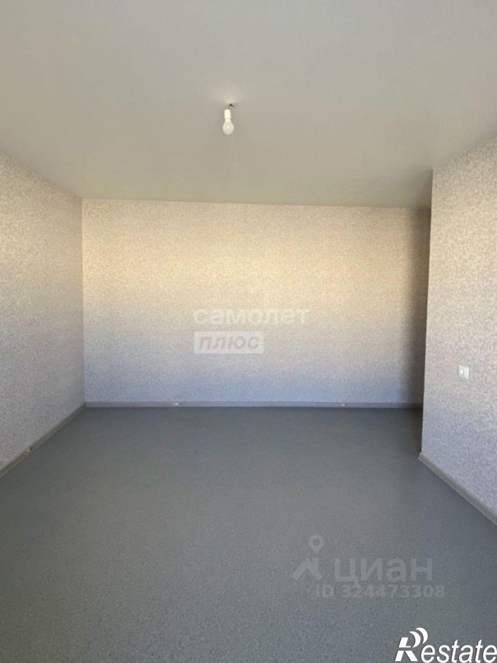 2-комн квартира Керамическая улица, 32,  д. 32