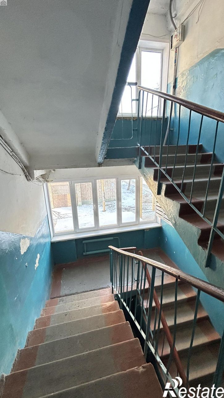 4-комн квартира Лазо улица,33