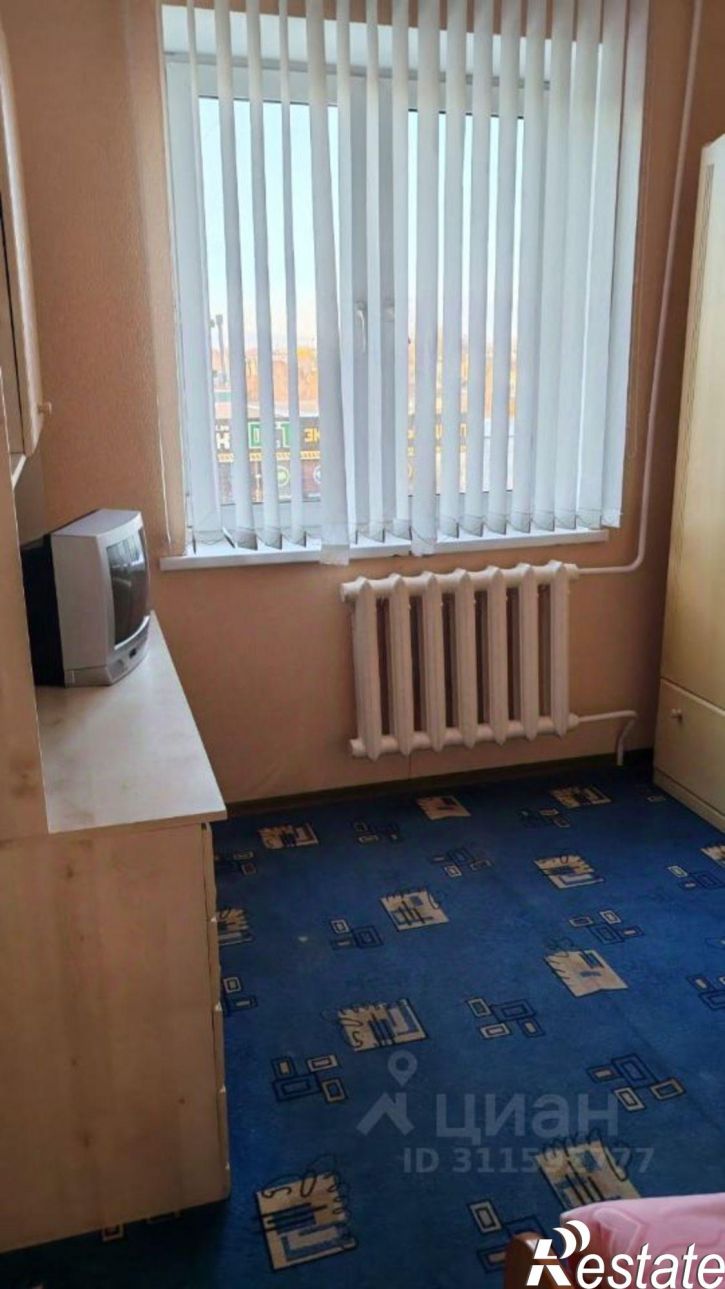 3-комн квартира улица Урицкого, 10,  д. 10