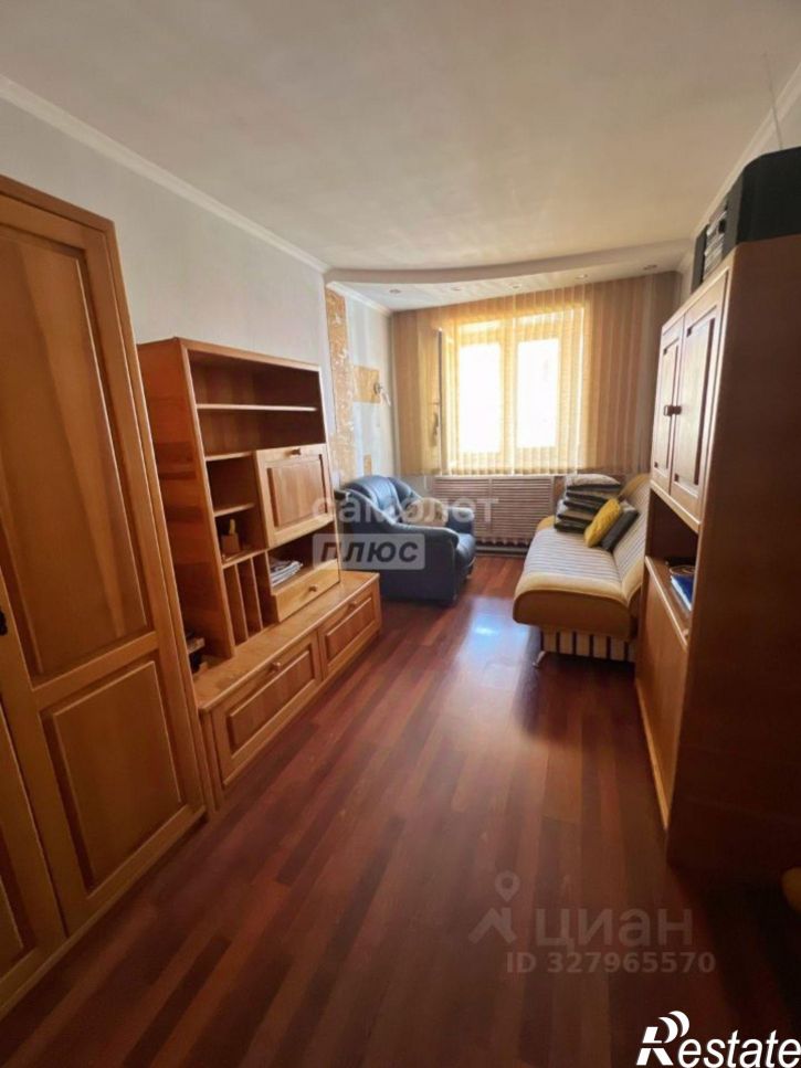 3-комн квартира улица Дзержинского, 33,  д. 33
