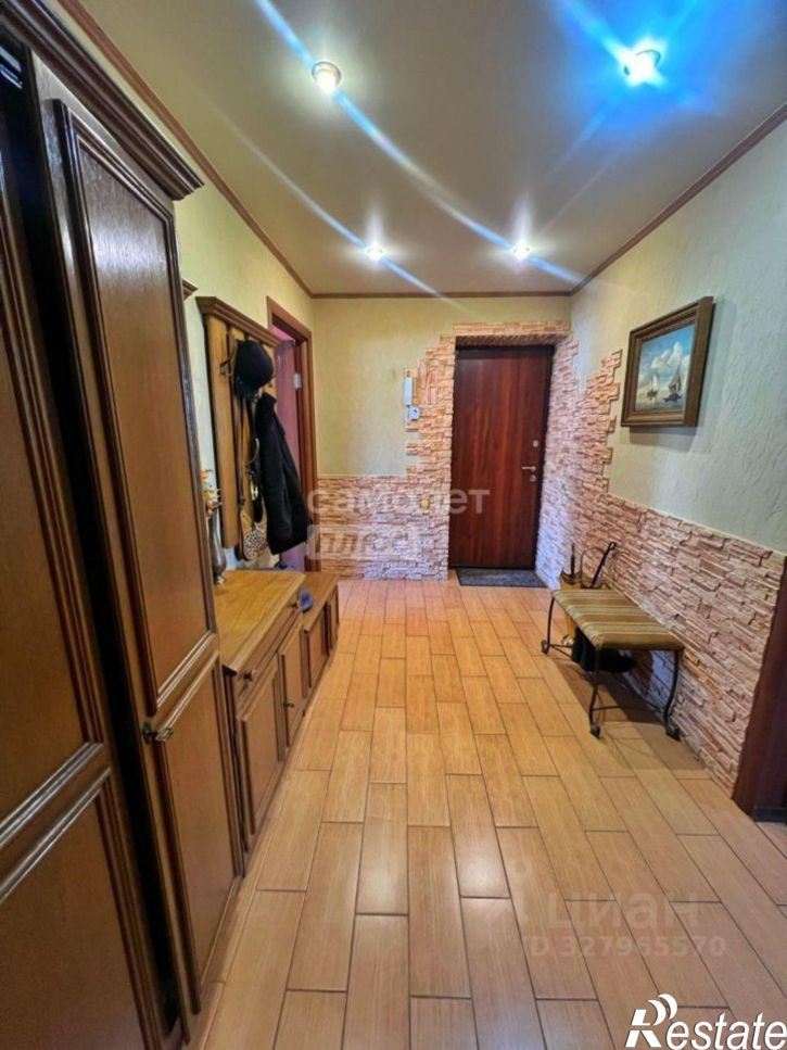3-комн квартира улица Дзержинского, 33,  д. 33