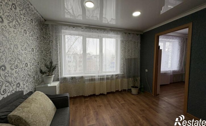 4-комн квартира проспект Гагарина, 45,  д. 45