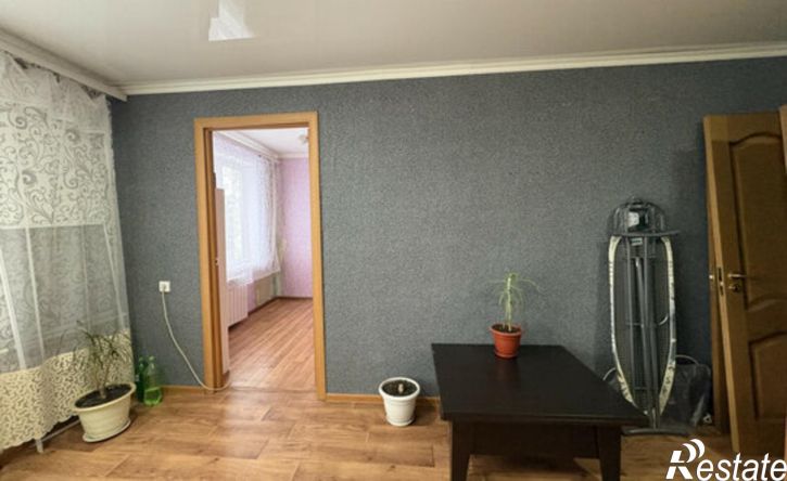 4-комн квартира проспект Гагарина, 45,  д. 45