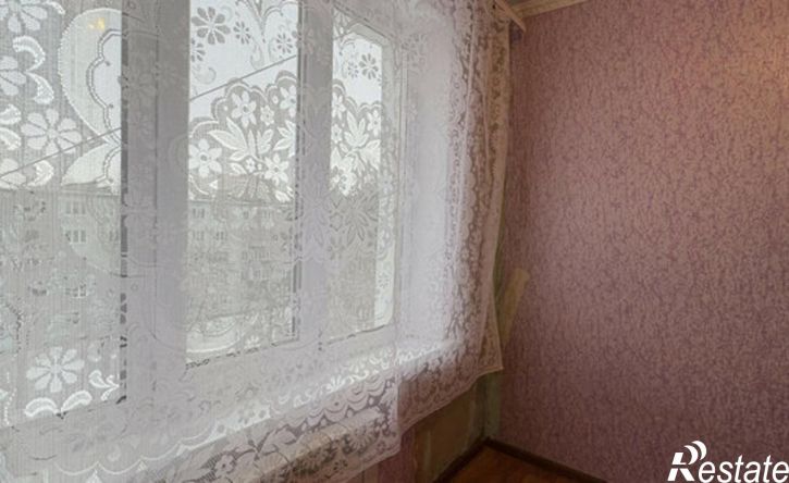 4-комн квартира проспект Гагарина, 45,  д. 45