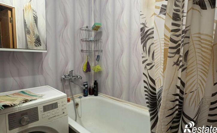 4-комн квартира проспект Гагарина, 45,  д. 45