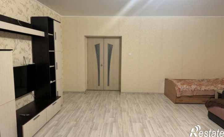 2-комн квартира улица Дзержинского, 13,  д. 13