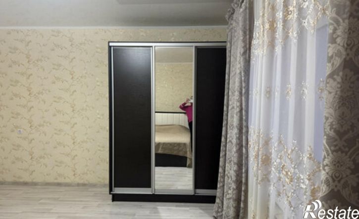 2-комн квартира улица Дзержинского, 13,  д. 13