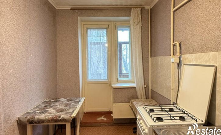 1-комн квартира улица Комарова, 14,  д. 14