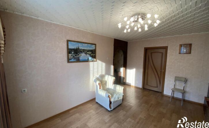 3-комн квартира пр-кт 50 лет Октября, 4А,  д. 4А