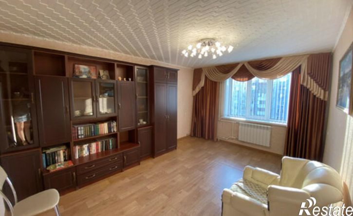 3-комн квартира пр-кт 50 лет Октября, 4А,  д. 4А