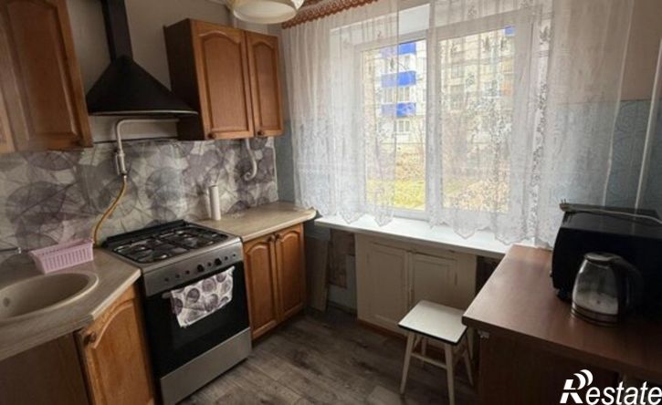 2-комн квартира ул Лазо, 2,  д. 2