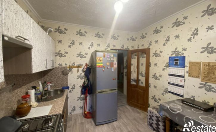 4-комн квартира пр-кт 50 лет Октября, 87,  д. 87