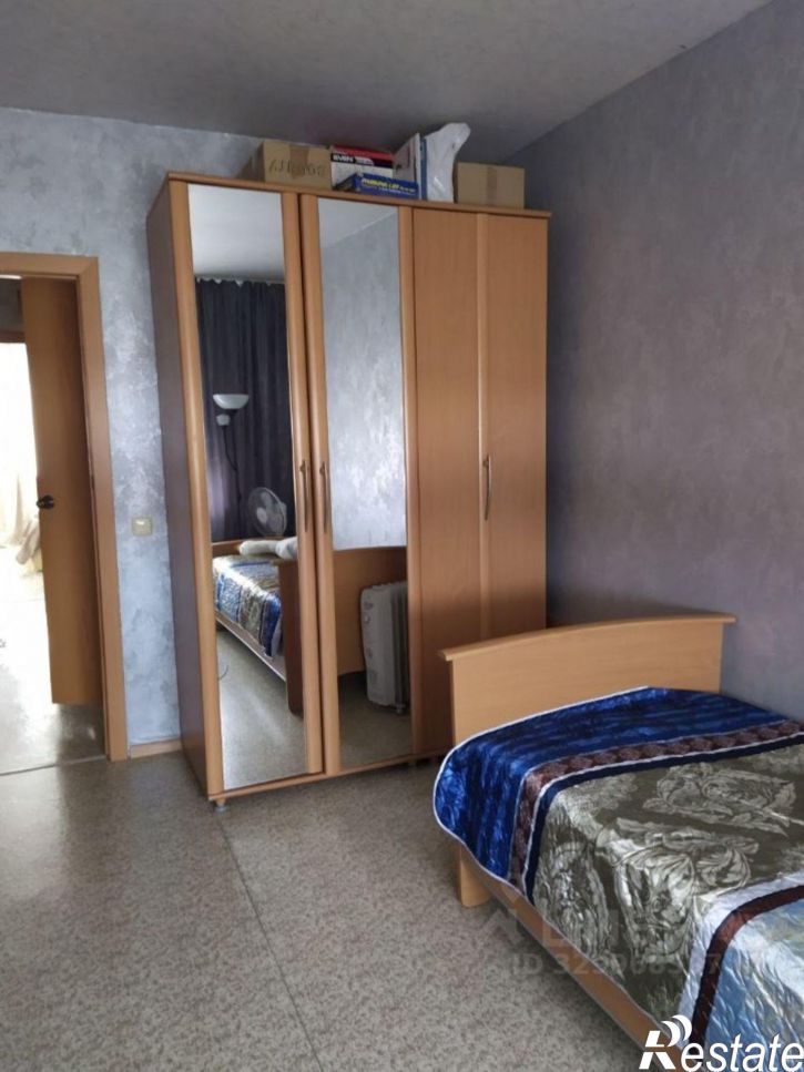 3-комн квартира проспект 50 лет Октября, 12А,  д. 12А