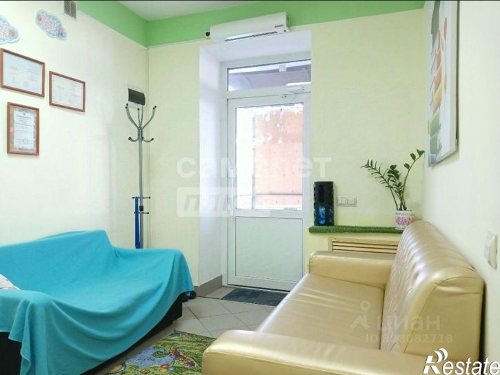 3-комн квартира Гидротурбинная улица, 24,  д. 24