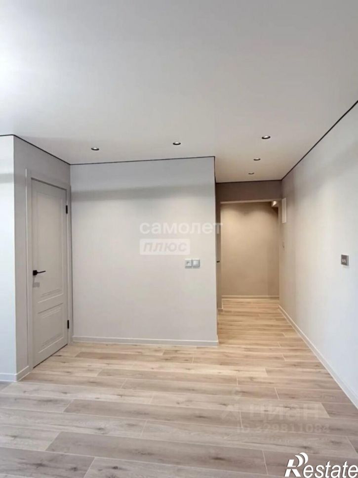 2-комн квартира улица Лазо, 13,  д. 13