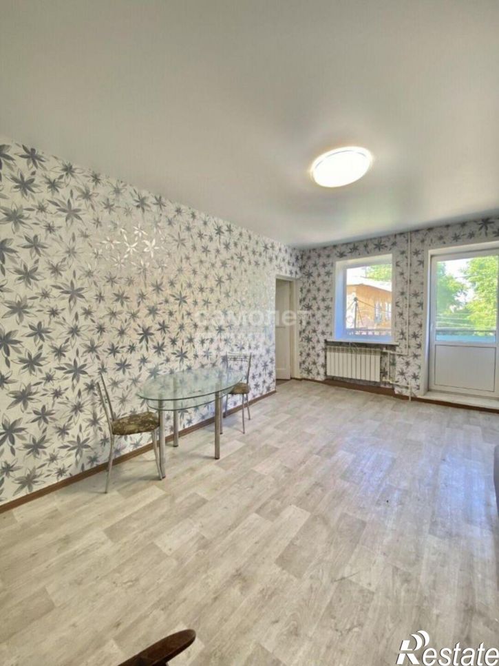 2-комн квартира ул Гидротурбинная, 1,  д. 1