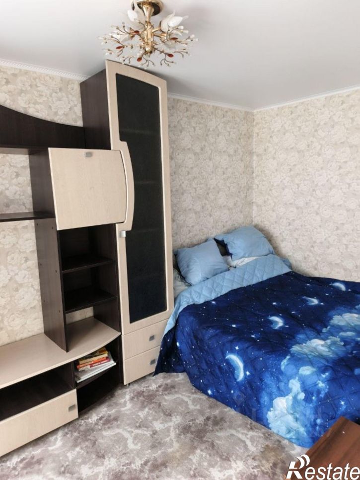 2-комн квартира улица Красильникова, 44,  д. 44