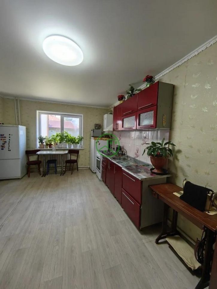 Коттедж/дом Крестьянская улица, 32А