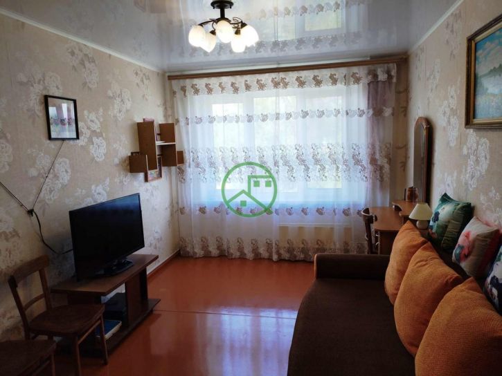 3-комн квартира Коммунистическая улица, 18